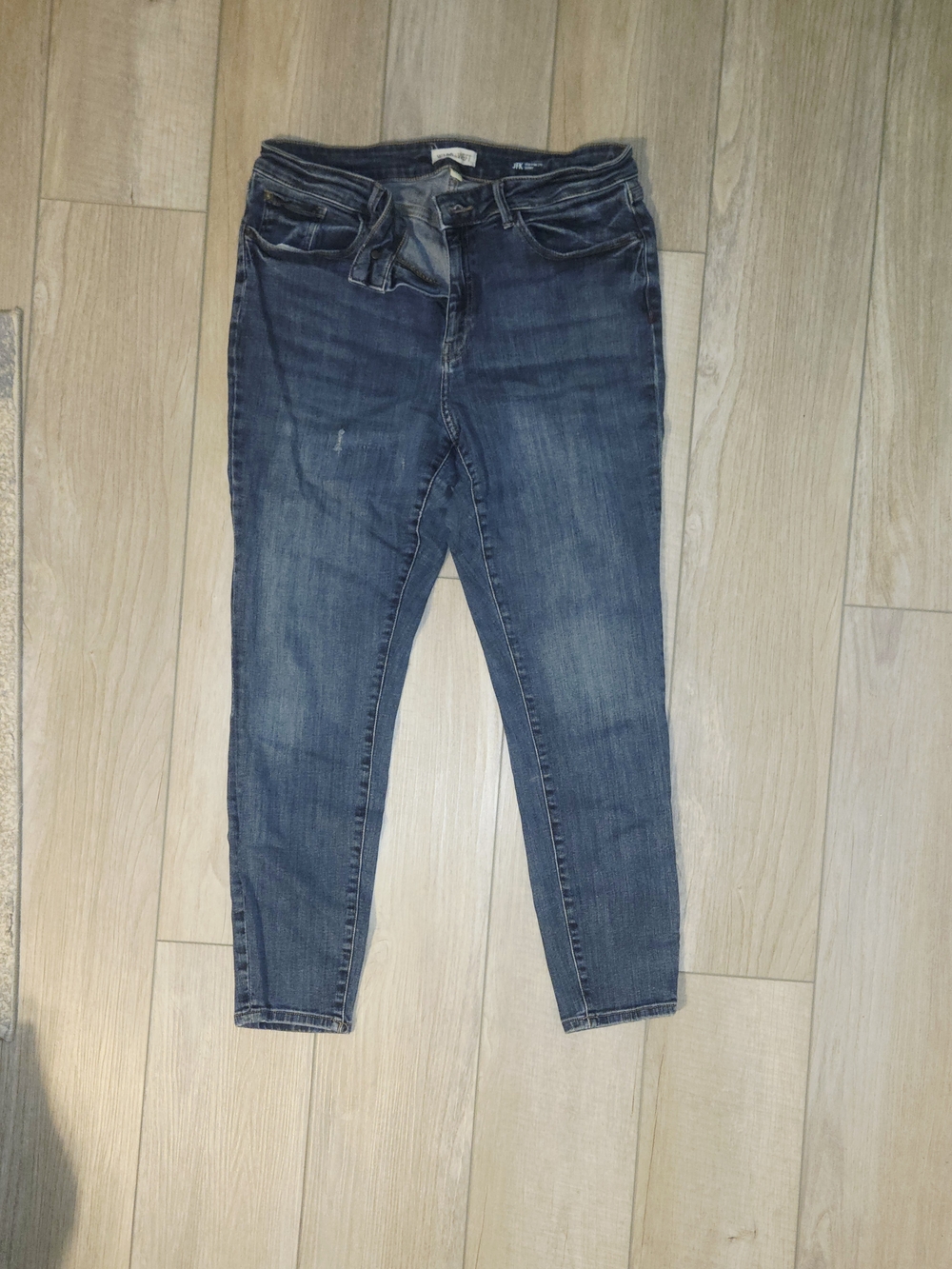 Warp & Weft Skinny Jeans in Dark Blue Wash